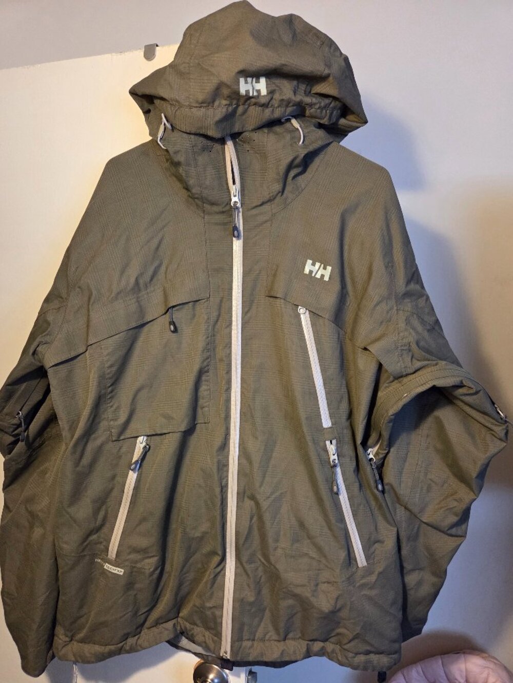 Mens helly hansen jacket size XL